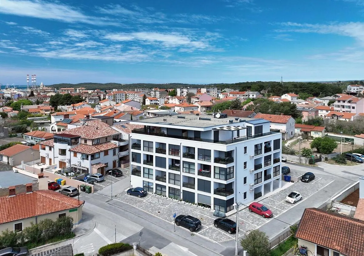 פולה Splendeur - Modern Apartment With Private Parking קרואטיה