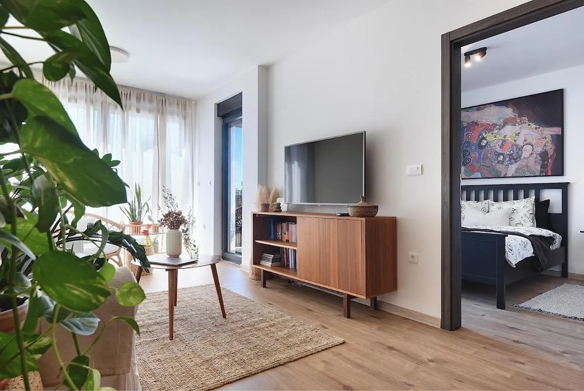 פולה Splendeur - Modern Apartment With Private Parking 0*,